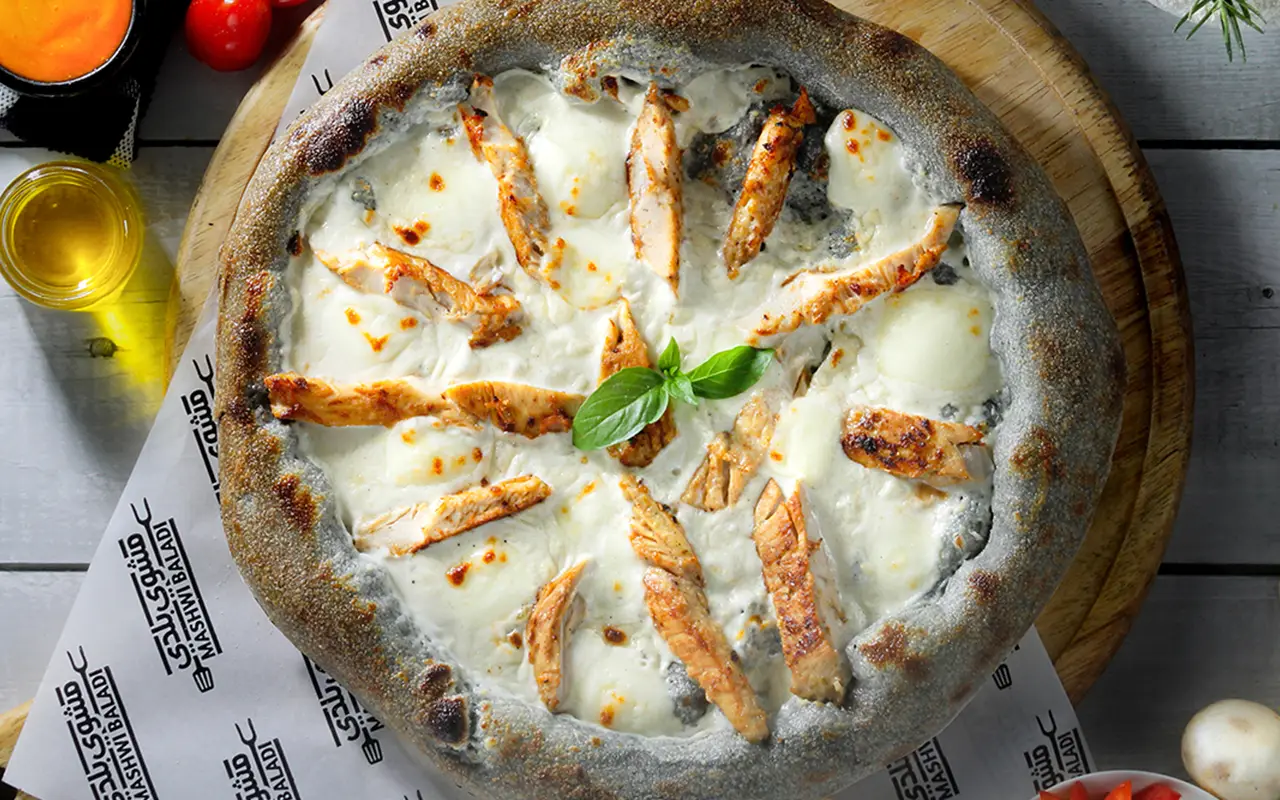 بيتزا دجاج ساور كريم Chicken Sour Cream Pizza